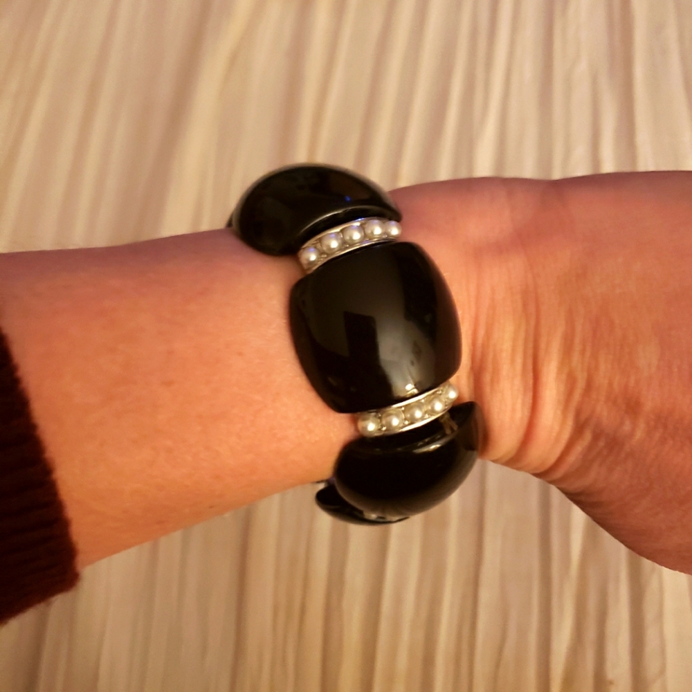 Black And Silver Costume Jewelry Bracelet